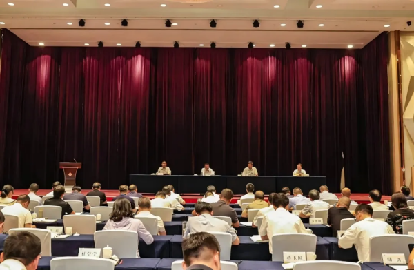 全省智慧農(nóng)業(yè)引領(lǐng)區(qū)建設(shè)現(xiàn)場推進(jìn)會召開，托普云農(nóng)“數(shù)智大田”創(chuàng)新模式助力單產(chǎn)提升