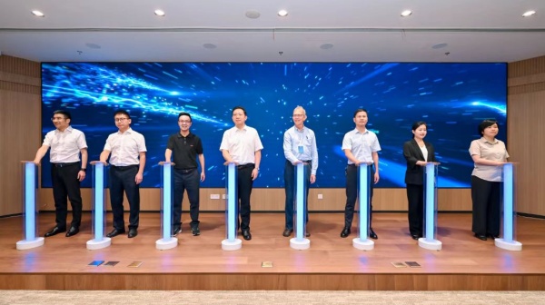 托普云農承建湘湖實驗室智能溫室正式啟用，數智賦能農業(yè)科研創(chuàng)新